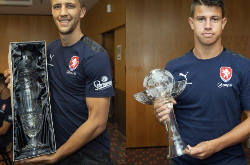 Souček vs Hložek Generační přechod v akci – co přináší české reprezentaci