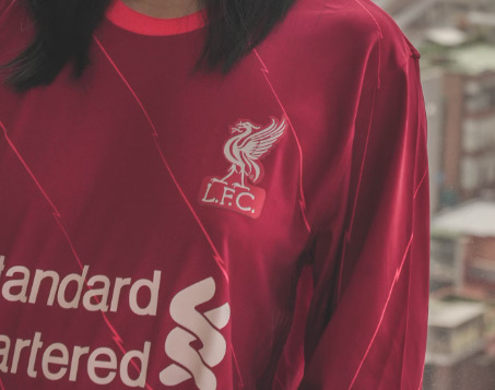 Instagramové ikony v Liverpool dresu Spojení stylu a sportu