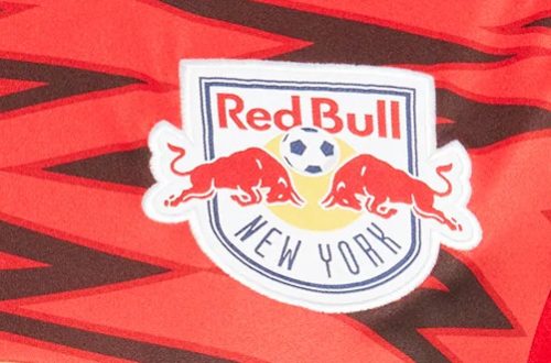 Fanouškovská móda Jak kombinovat dres New York Red Bulls s každodenním stylem